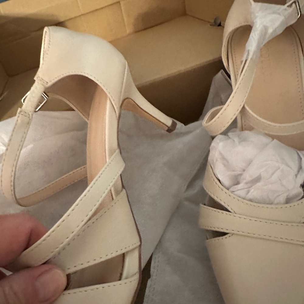 Elegant Cream Strappy Heels - Picture 2 of 6